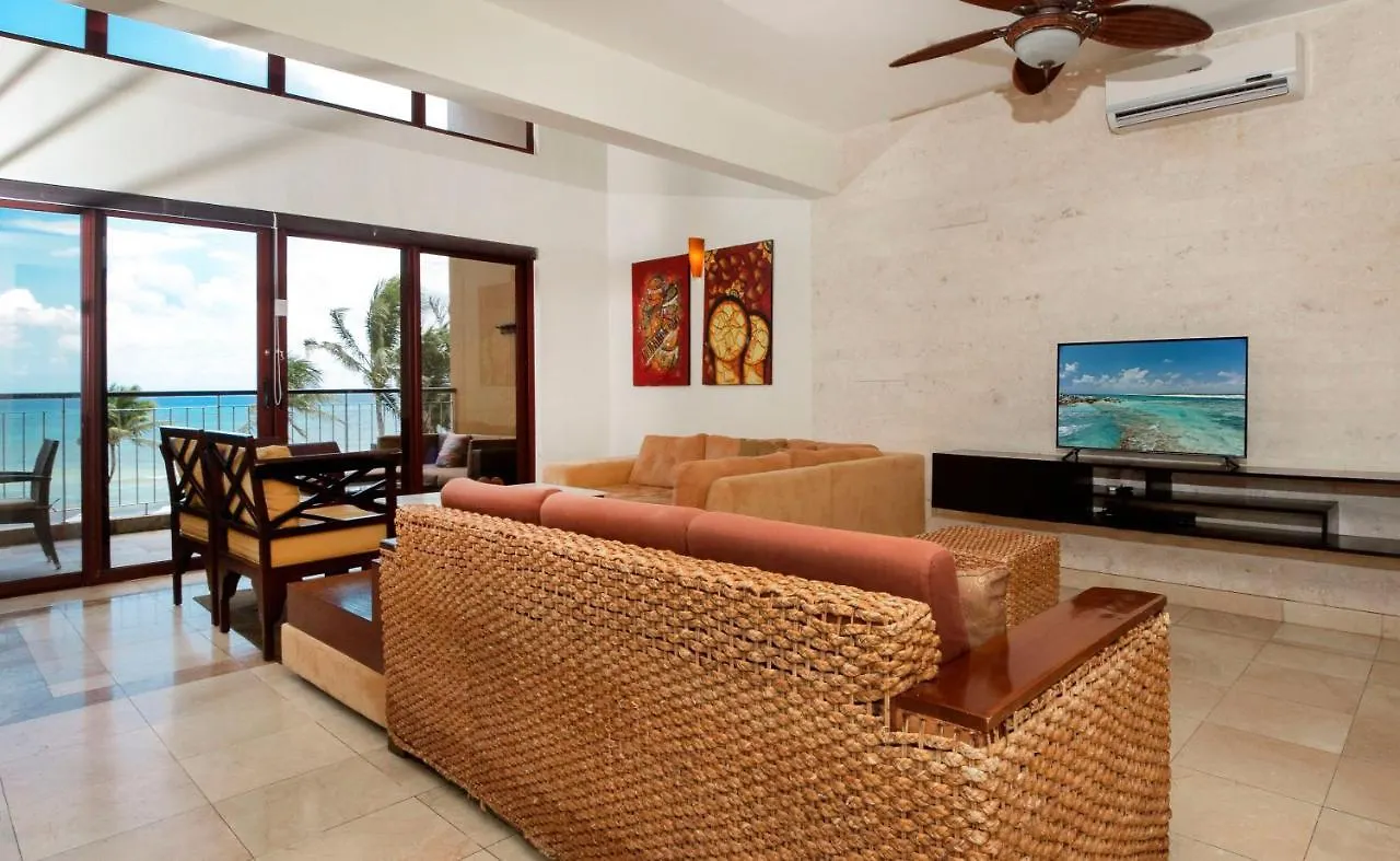 One Of Our Most Popular And Luxurious El Faro Condos Coral 303 Playa del Carmen Apartamento