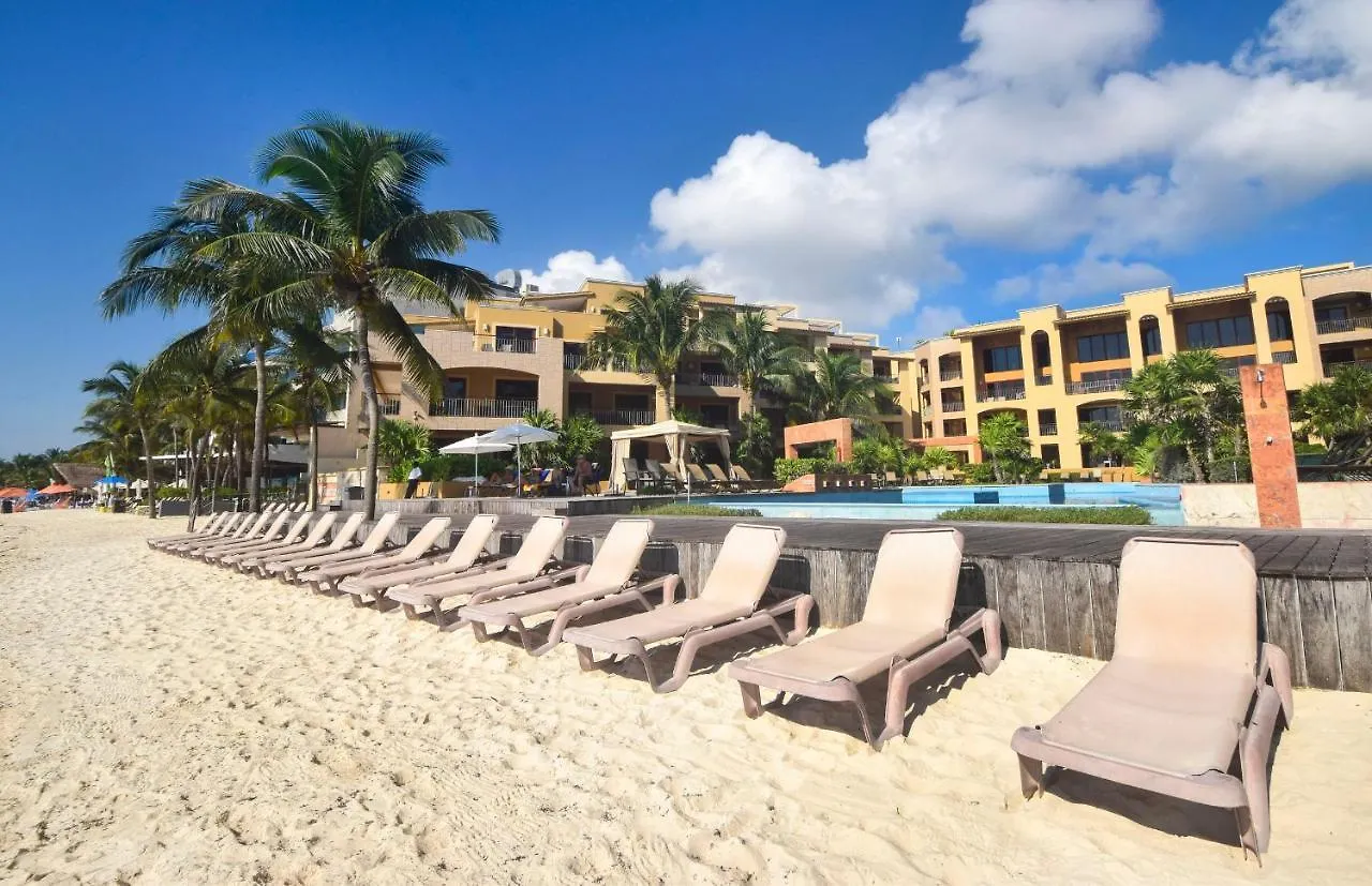 Daire One Of Our Most Popular And Luxurious El Faro Condos Coral 303 Playa del Carmen