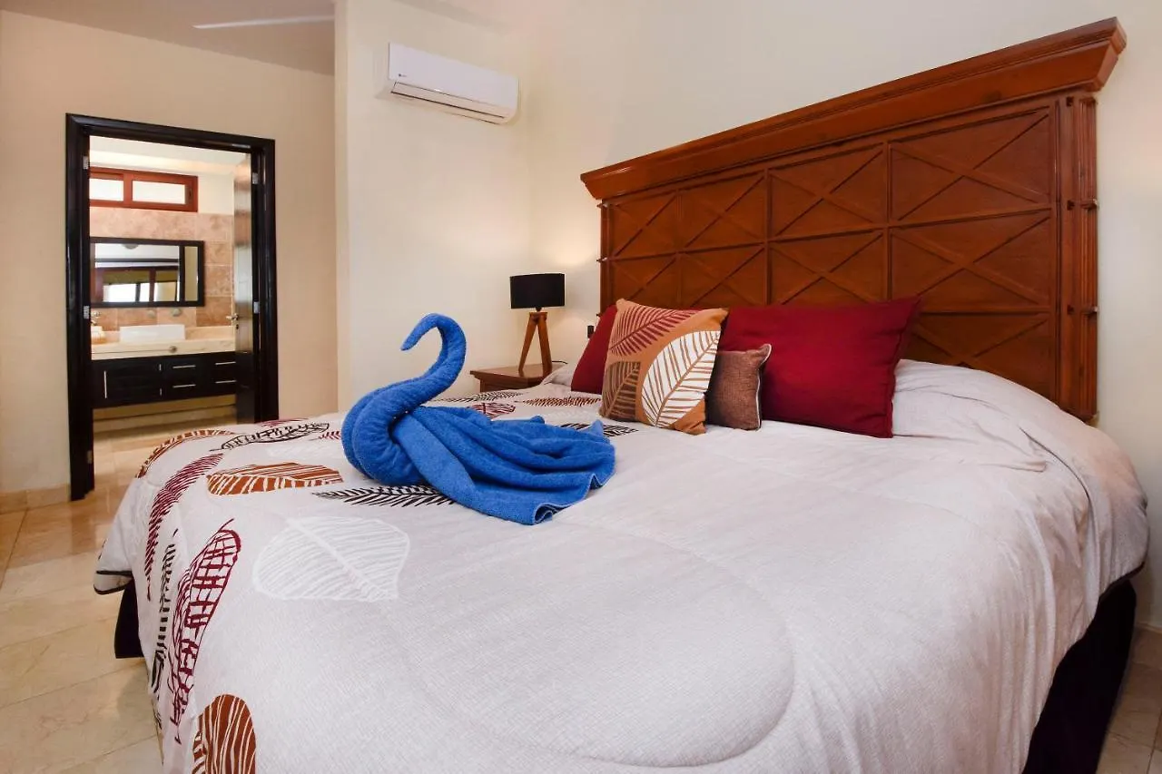 Daire One Of Our Most Popular And Luxurious El Faro Condos Coral 303 Playa del Carmen