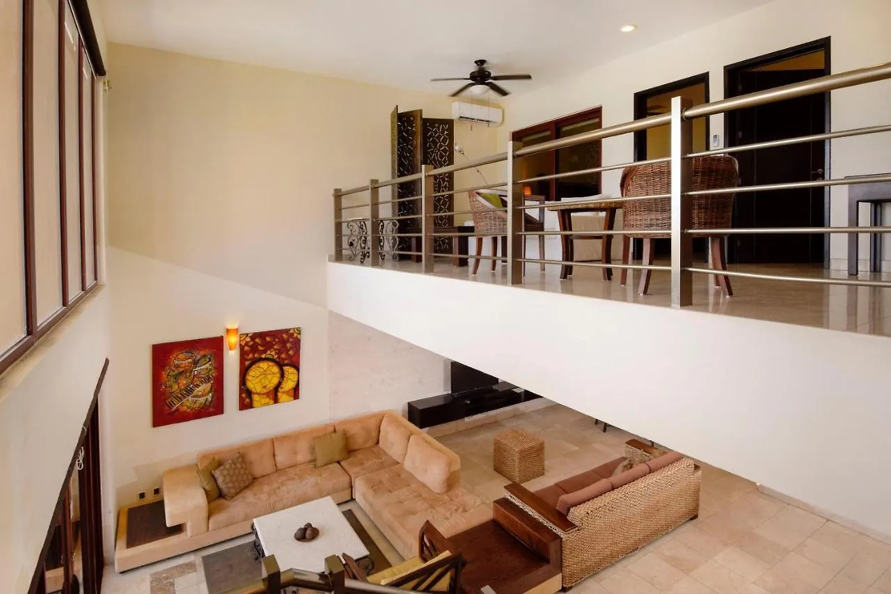 Daire One Of Our Most Popular And Luxurious El Faro Condos Coral 303 Playa del Carmen